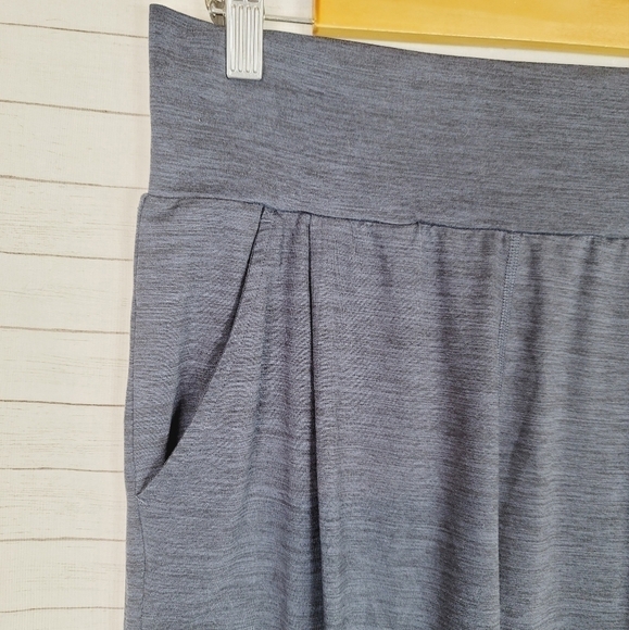VUORI HEATHERED BLUE JOGGERS, SZ XS - Picture 2 of 13